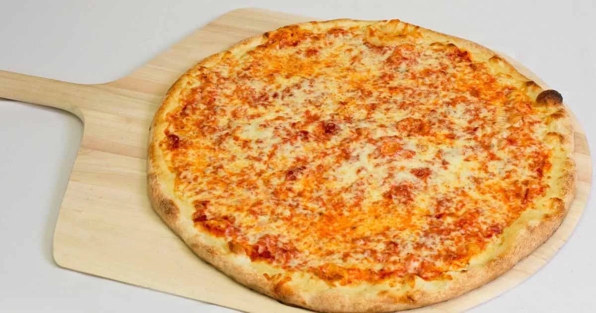 Plain Cheese Pizza.